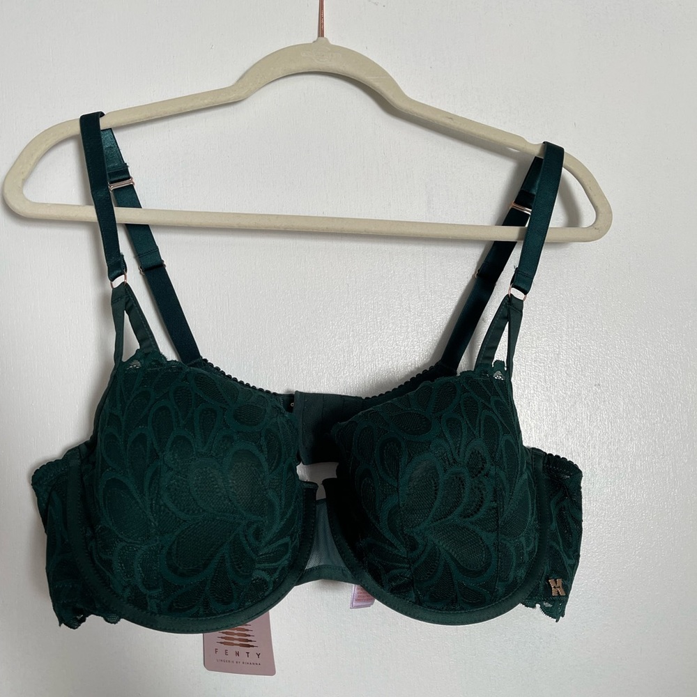 Savage X Fenty green lightly lined lace balconette bra